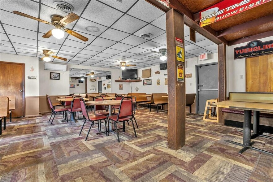 More Photos Of 3006 Lewis Run Rd, Clairton Restaurant For Sale