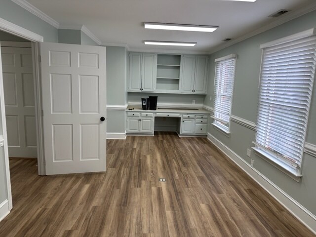 More Photos Of 4920-4928 Windy Hill Dr, Raleigh Office Residential For Lease