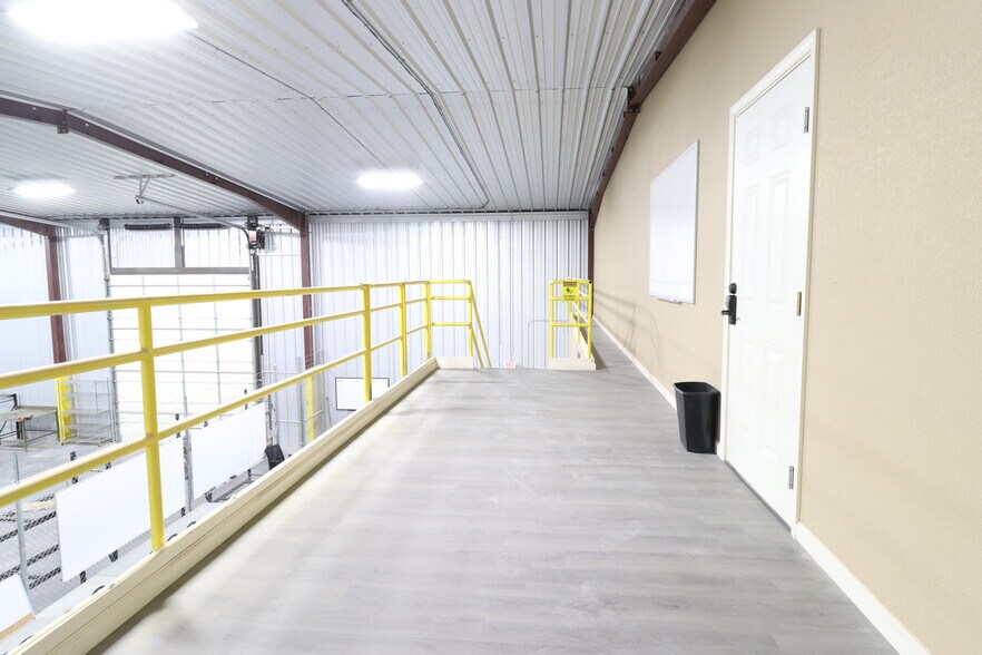 More Photos Of 2605 French dr, Hobbs Industrial For Lease