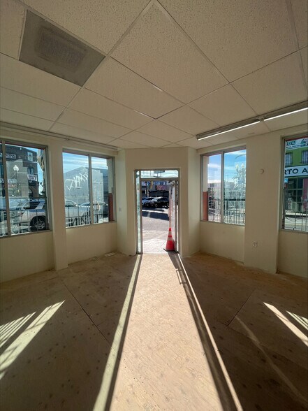 More Photos Of 4531 Whittier Blvd, Los Angeles Storefront For Lease