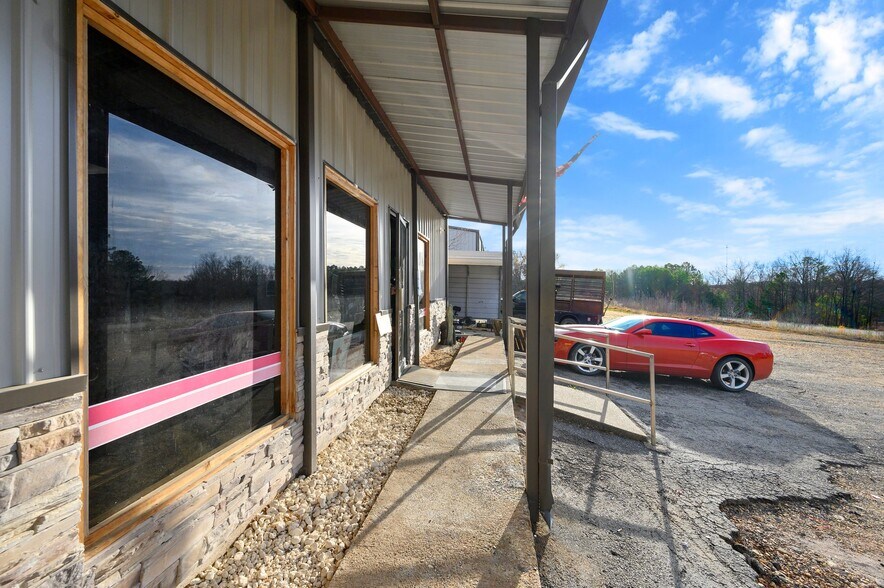 More Photos Of 6175 State Highway 98, Wright City Storefront Retail Office For Sale