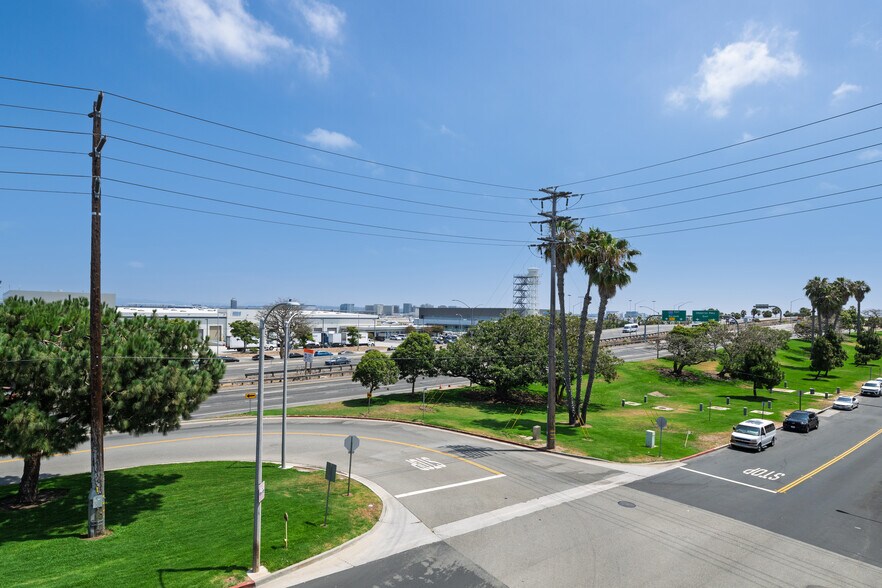 More Photos Of 1320 E Imperial Ave, El Segundo Loft Creative Space For Sale
