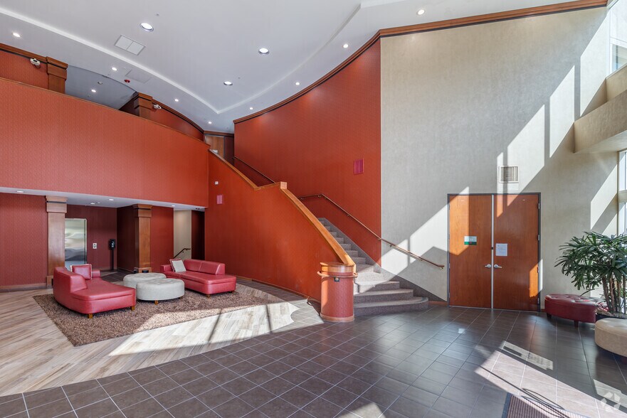 More Photos Of 43460 Ridge Park Dr, Temecula Coworking Space