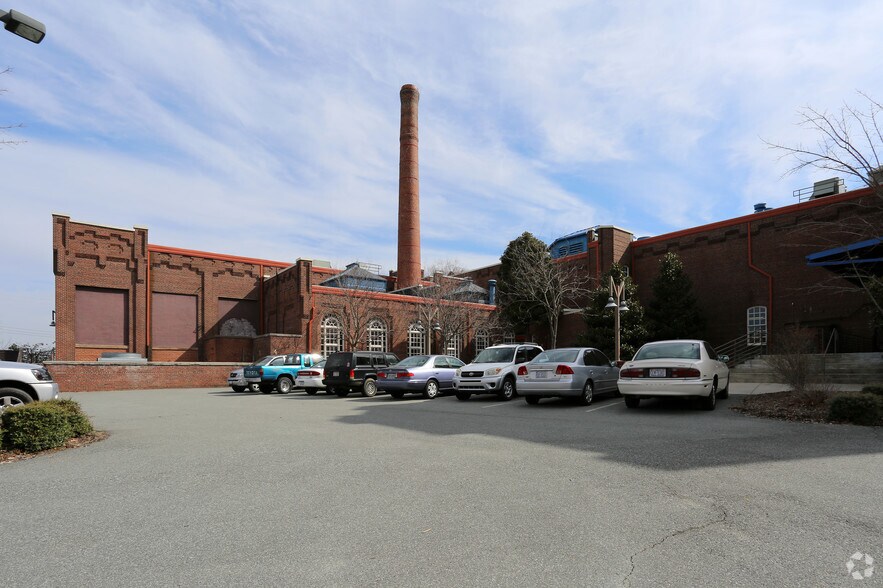 More Photos Of 215 Morris St, Durham Office For Lease