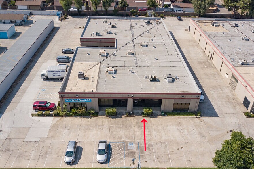 More Photos Of 7746 Lorraine Ave, Stockton Service For Sale