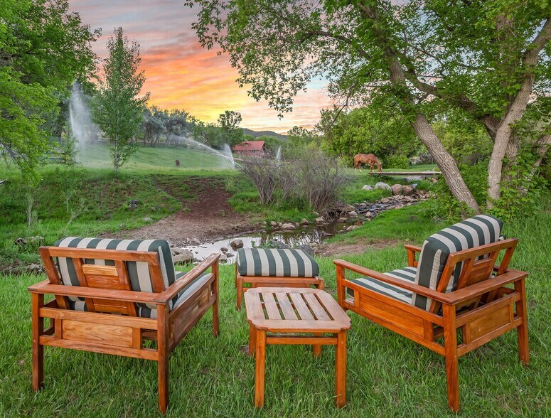 More Photos Of 1164 County Road 113, Carbondale Specialty For Sale