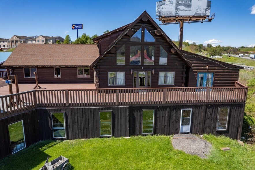 More Photos Of 235 Farmers Market Dr, Hillsville Restaurant For Sale