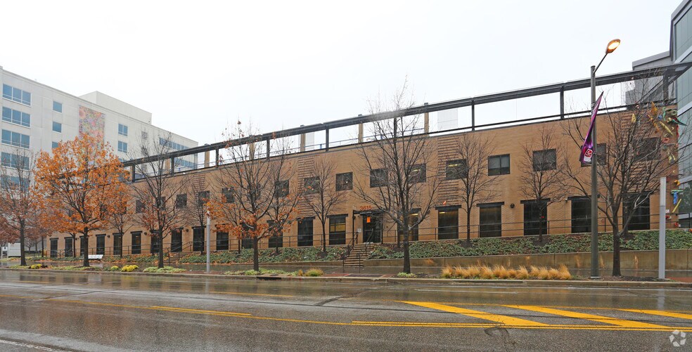 More Photos Of 3675 Market St, Philadelphia Office For Lease