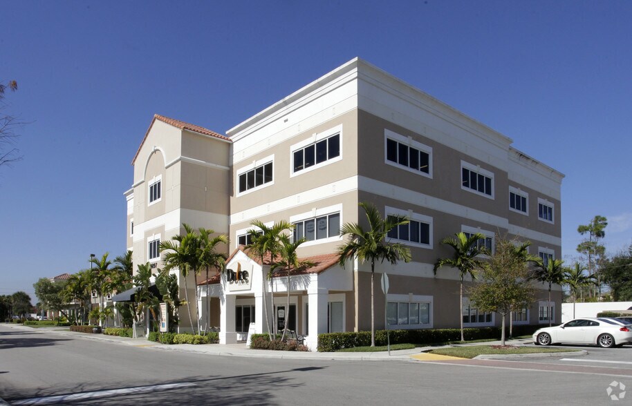 More Photos Of 9897 Lake Worth Rd, Lake Worth Office For Lease