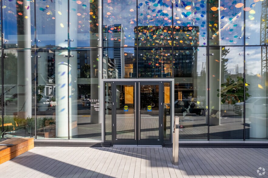 More Photos Of 300 24th St, Oakland Multifamily For Sale