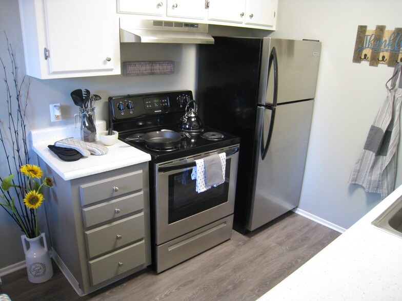 More Photos Of 2205 Peach Ave, Clovis Apartments For Sale