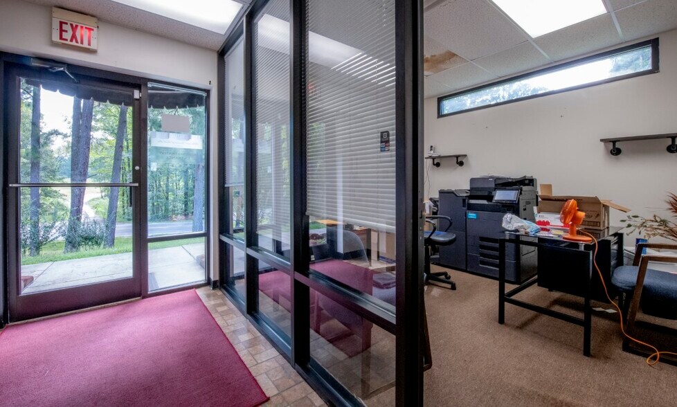 More Photos Of 950 Mack Todd Rd, Zebulon Light Manufacturing For Sale