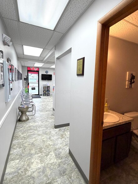 More Photos Of 117 E 6th Ave, Lancaster Freestanding For Sale