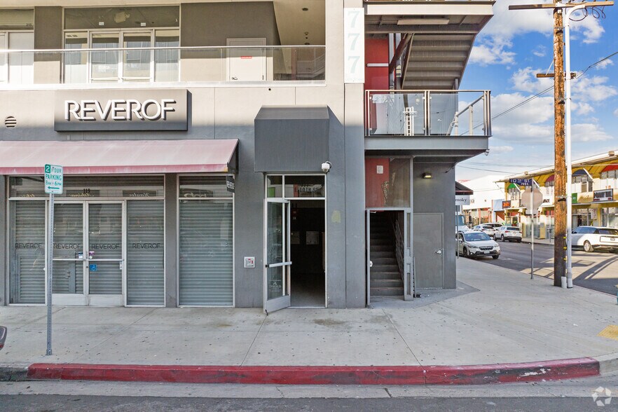 More Photos Of 777 E 10th St, Los Angeles General Retail For Lease