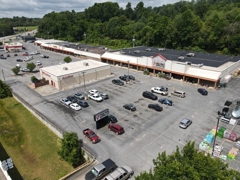 More Photos Of 507 Boones Creek Rd, Jonesborough Freestanding For Lease