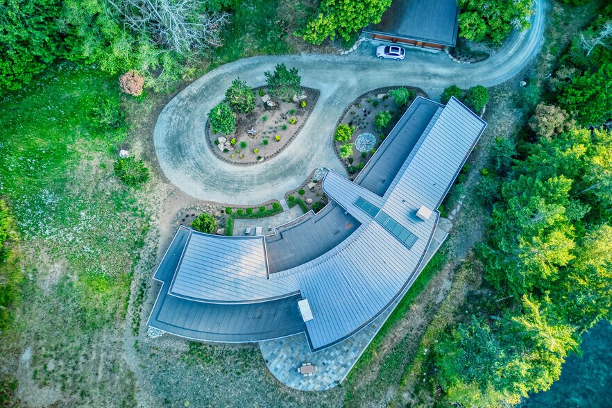 More Photos Of 3200 Clam Bay Rd, Pender Island Land For Sale