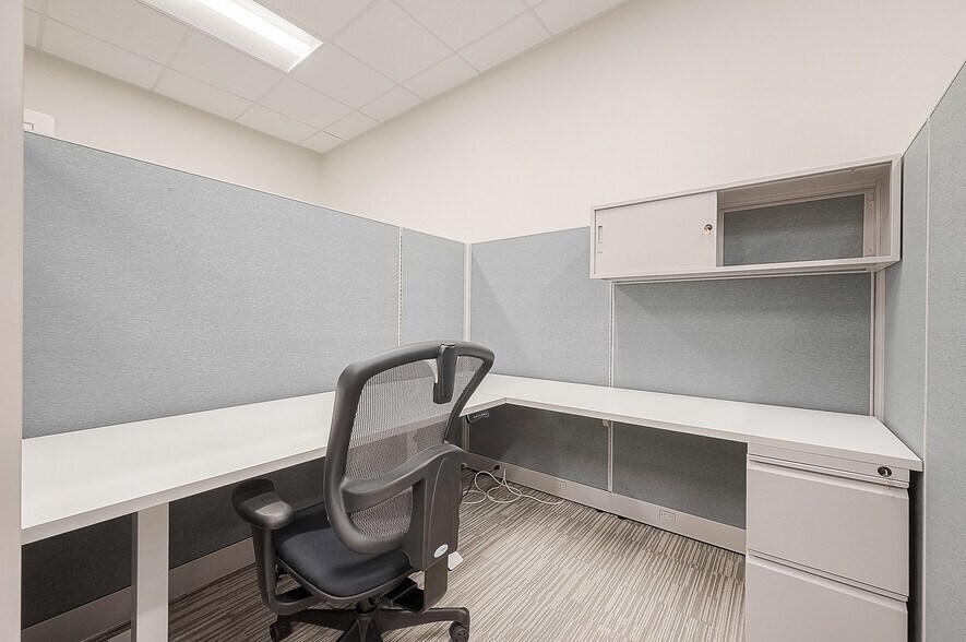 More Photos Of 23537 Kingsland Blvd, Katy Office For Sale