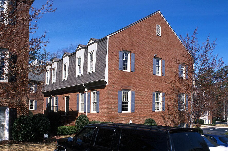 Primary Photo Of 750 Hammond Dr NE, Atlanta Office For Sale