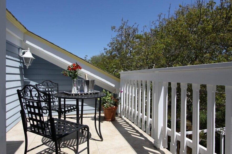 More Photos Of 2476 Main St, Cambria Hospitality For Sale