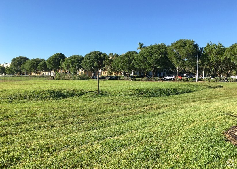 Miramar Pky, Miramar, FL 33025 Land For Lease