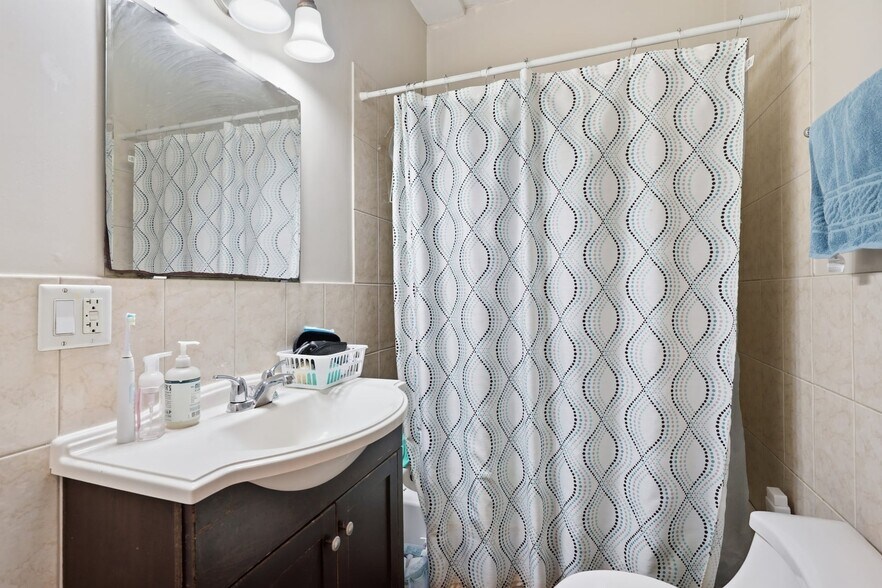 More Photos Of 299 Governor St, Providence Multifamily For Sale
