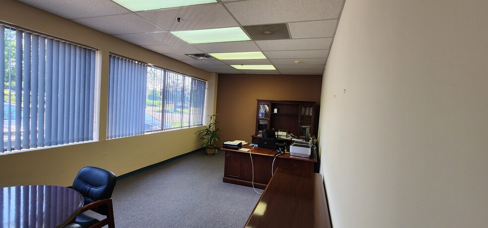 More Photos Of 116 Corporate Blvd, South Plainfield Warehouse For Lease
