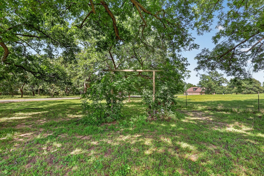 More Photos Of 33429 NCR 3270 Rd, Davis Lodge Meeting Hall For Sale