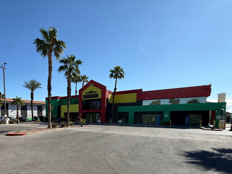 More Photos Of 3200 S Valley View Blvd, Las Vegas Freestanding For Lease