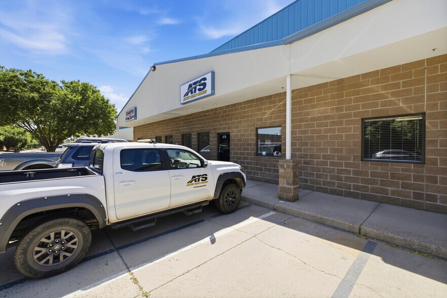 More Photos Of 449-477 Denver Ave, Loveland Light Distribution For Lease