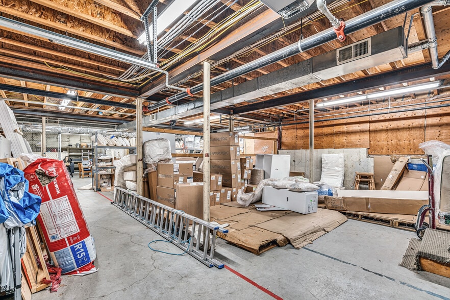 More Photos Of 348 Boston Post Rd, Sudbury Storefront Retail Office For Sale