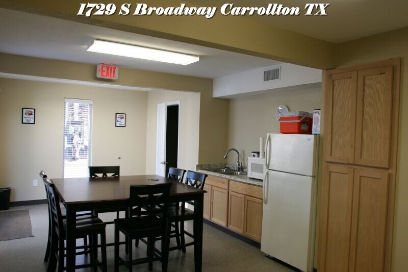 More Photos Of 1729 S Broadway St, Carrollton Manufacturing For Sale