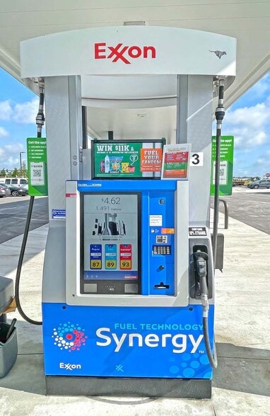More Photos Of 4670 Seminole Pratt Whitney Rd, City Of Westlake Convenience Store For Sale
