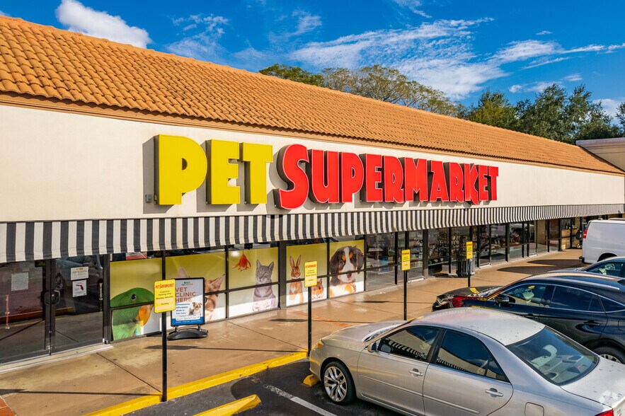 More Photos Of 11411 N Dale Mabry Hwy, Tampa Unknown For Lease