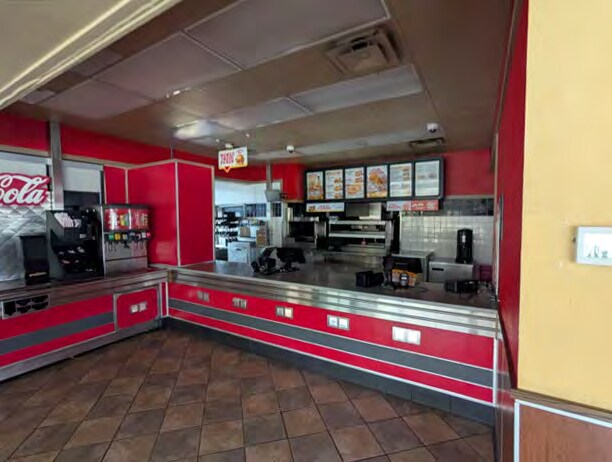 More Photos Of 8021 State Ave, Kansas City Fast Food For Lease