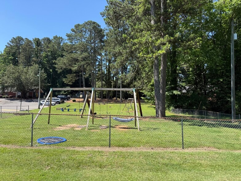 More Photos Of 5496 Highway 92, Acworth Religious Facility For Sale