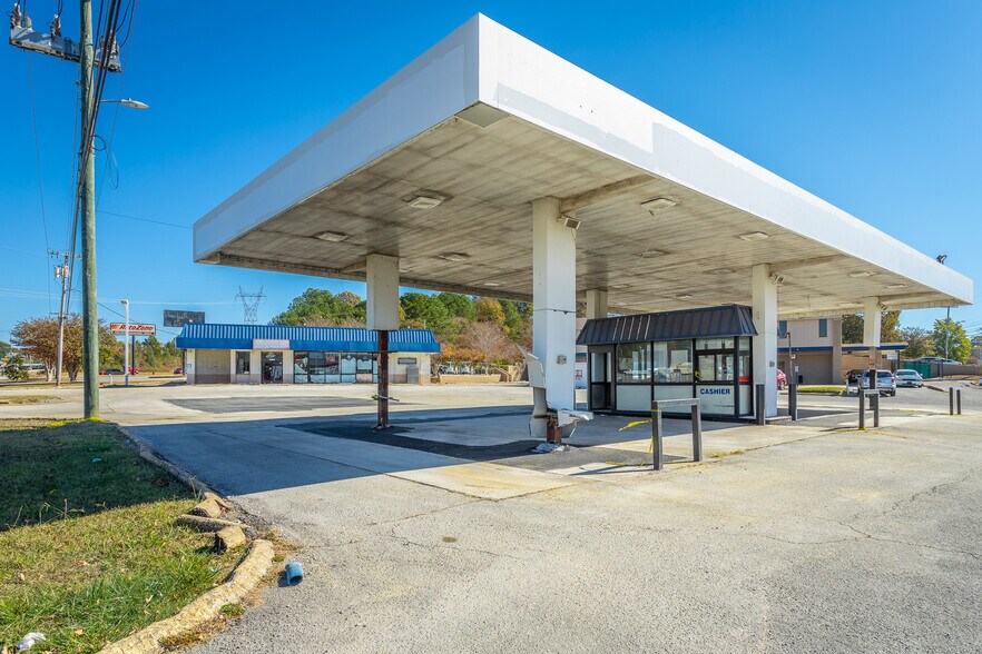 More Photos Of 4806 TN-58, Chattanooga Service Station For Sale