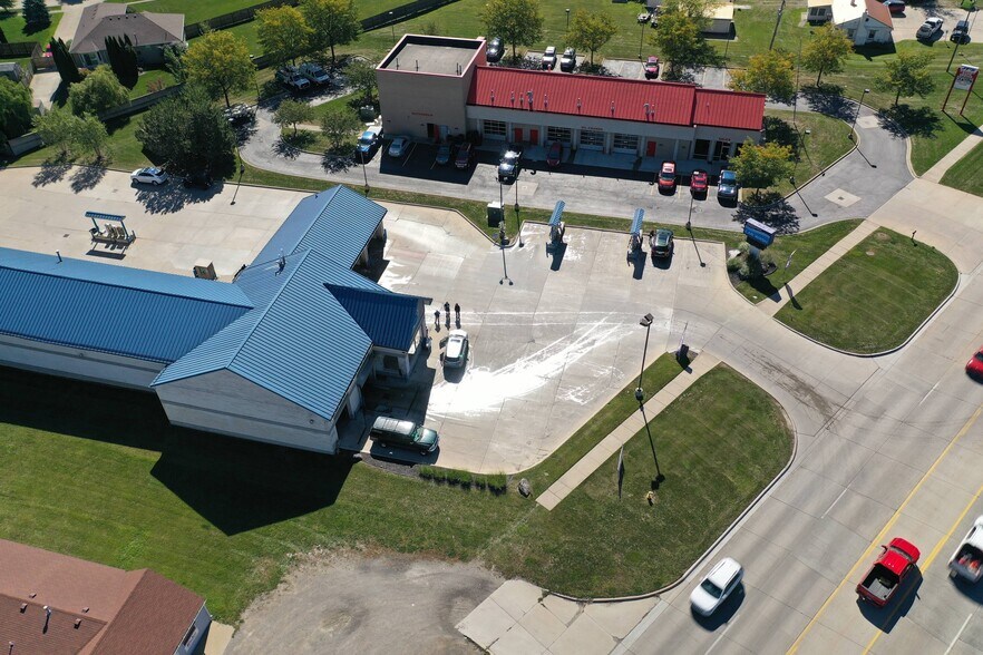 More Photos Of 52700 Gratiot Ave, New Baltimore Carwash For Sale