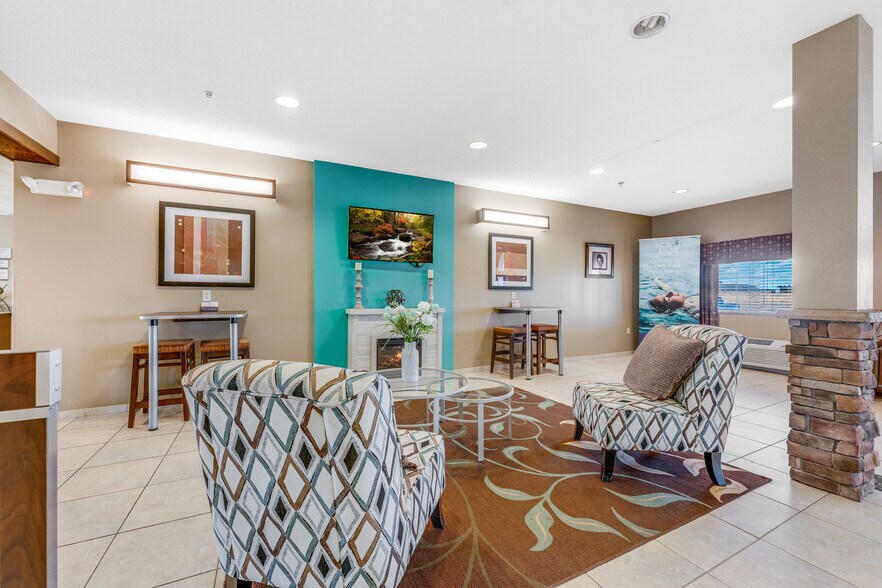 More Photos Of 20 Southland Dr, Fairmont Hotel For Sale