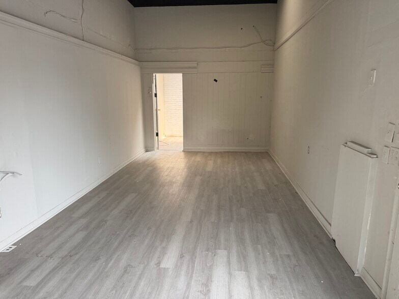 More Photos Of 41-43 Bloomfield Ave, Newark Storefront For Lease