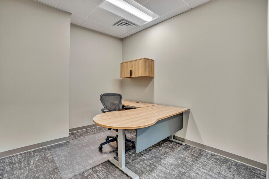 More Photos Of 321 Hartz Ave, Danville General Retail For Sale