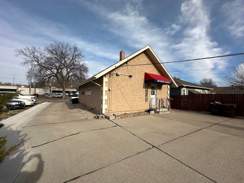 More Photos Of 3325 A St, Lincoln Office For Sale