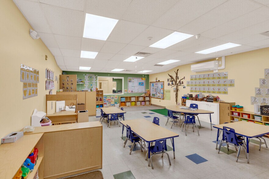 More Photos Of 1805 Princeton Ave, Trenton Daycare Center For Sale