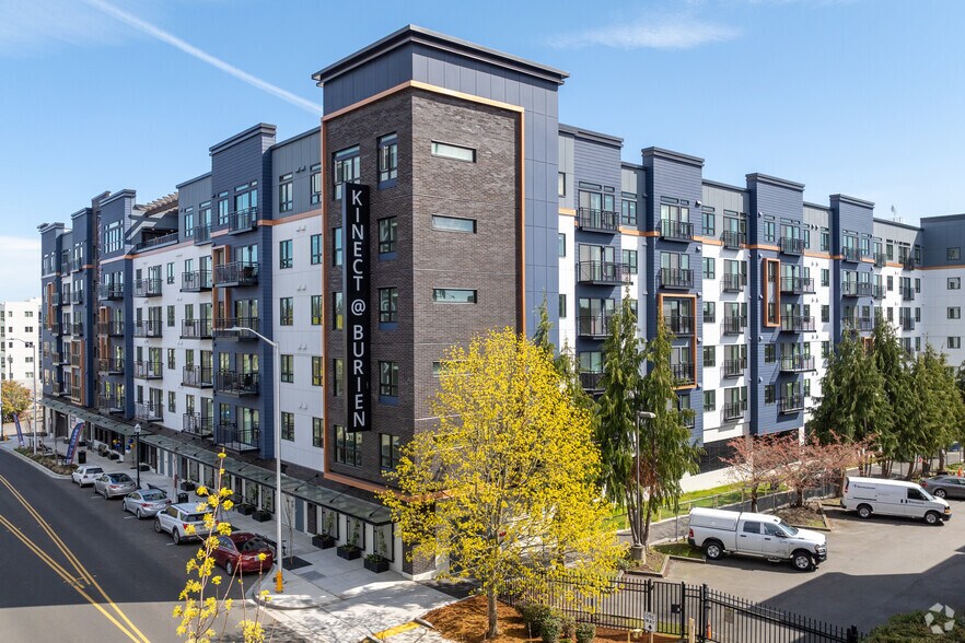 Primary Photo Of 631 SW 150th St, Burien Apartments For Lease