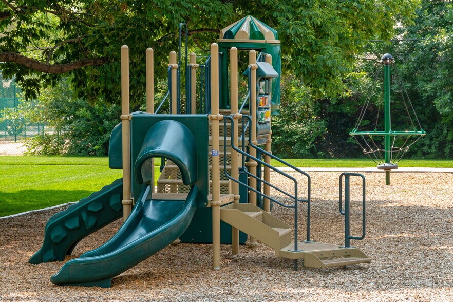 More Photos Of 3707 Cleveland Ave, Wellington Land For Sale