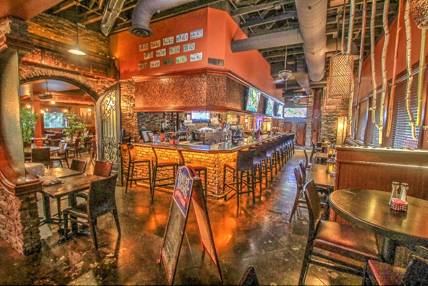 2500 N Expressway, Brownsville, TX 78526 Restaurant For Sale