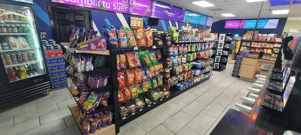 More Photos Of 939 S Alamo Rd, Alamo Convenience Store For Sale