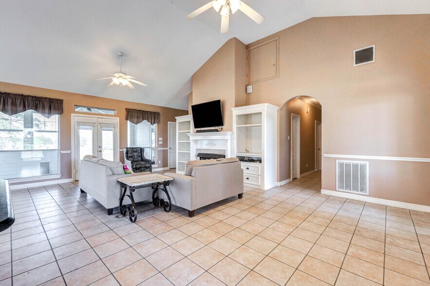 More Photos Of 38094 Joe Loggins Rd, Hempstead Specialty For Sale