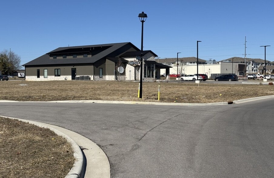 Primary Photo Of 5017 Pleasant Valley Drive Dr, Fort Wayne Land For Sale