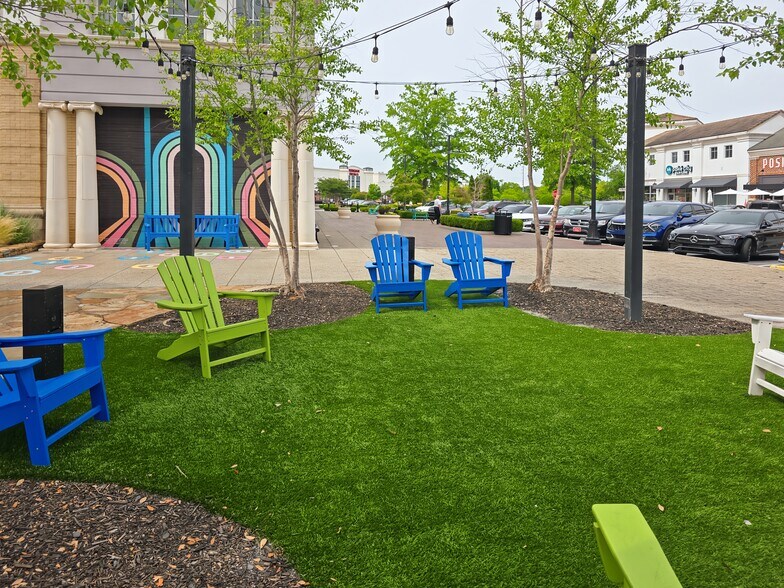 More Photos Of 354 Newnan Crossing Byp, Newnan Coworking Space