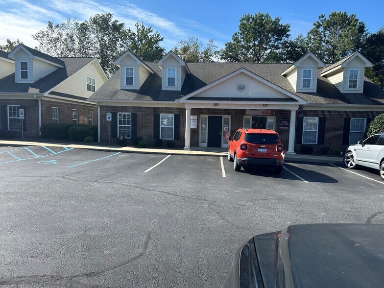 Primary Photo Of 105 Pelham Commons Blvd, Greenville Medical For Lease